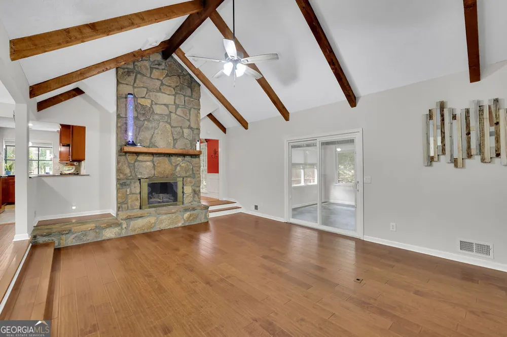 1677 Heritage DR Snellville, GA 30078