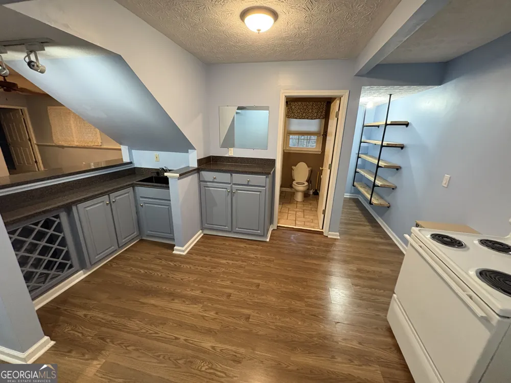 1677 Heritage DR Snellville, GA 30078