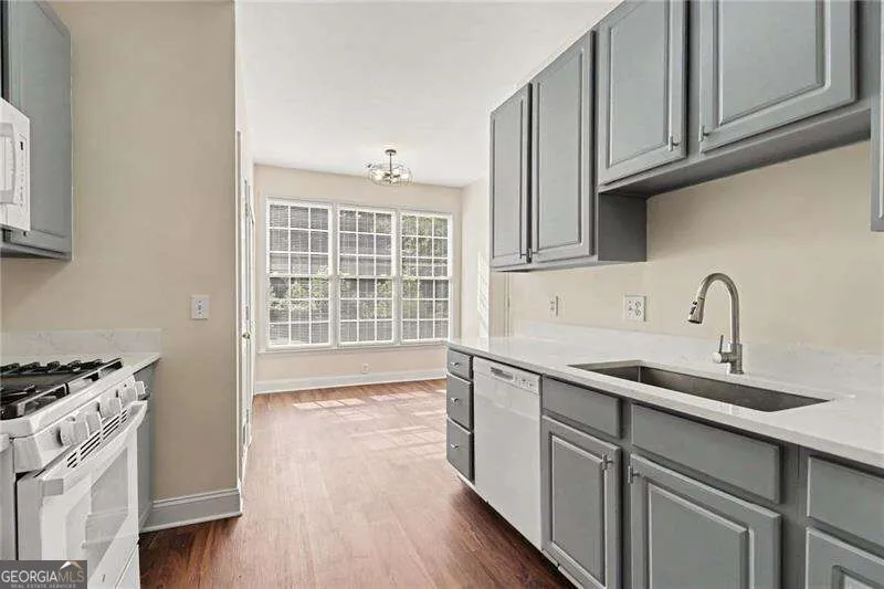 3060 Winston Terrace CT Alpharetta, GA 30009