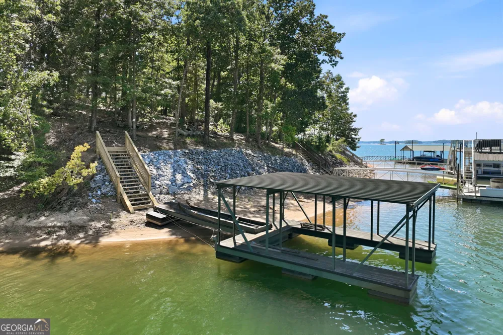 5359 Point South DR Gainesville, GA 30504