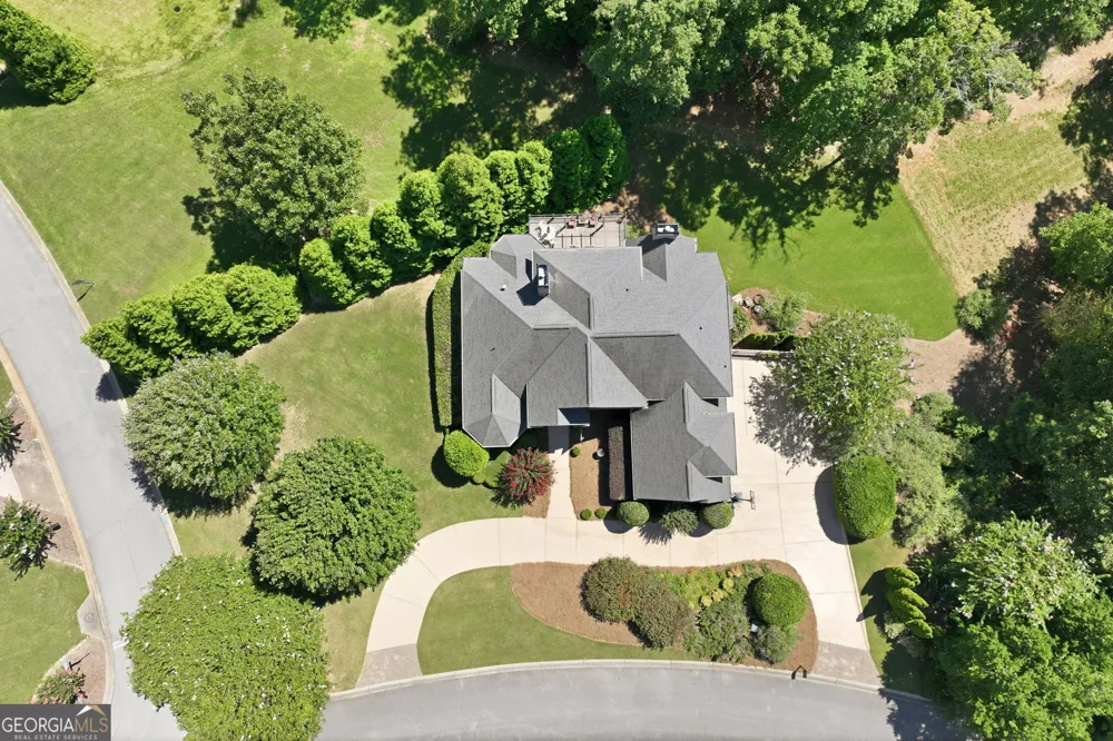 5359 Point South DR Gainesville, GA 30504