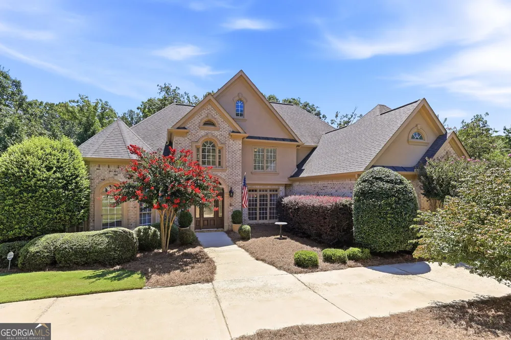 5359 Point South DR Gainesville, GA 30504