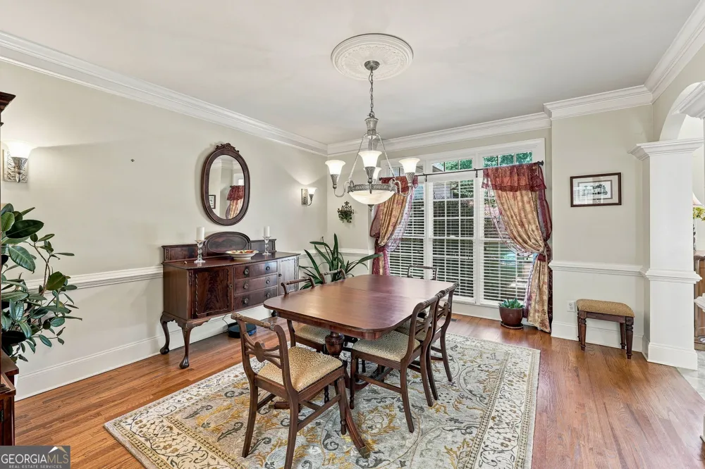 5359 Point South DR Gainesville, GA 30504