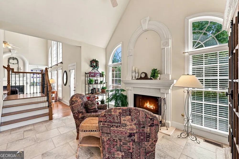 5359 Point South DR Gainesville, GA 30504