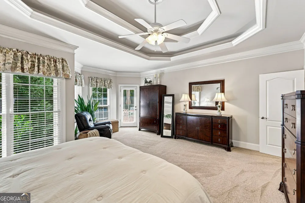 5359 Point South DR Gainesville, GA 30504