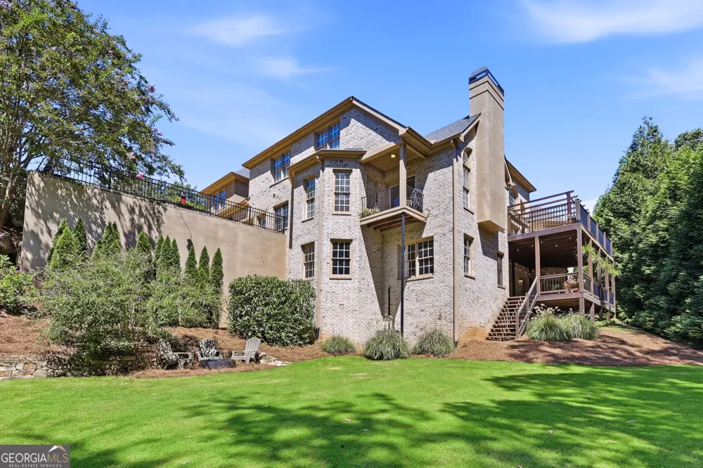 5359 Point South DR Gainesville, GA 30504