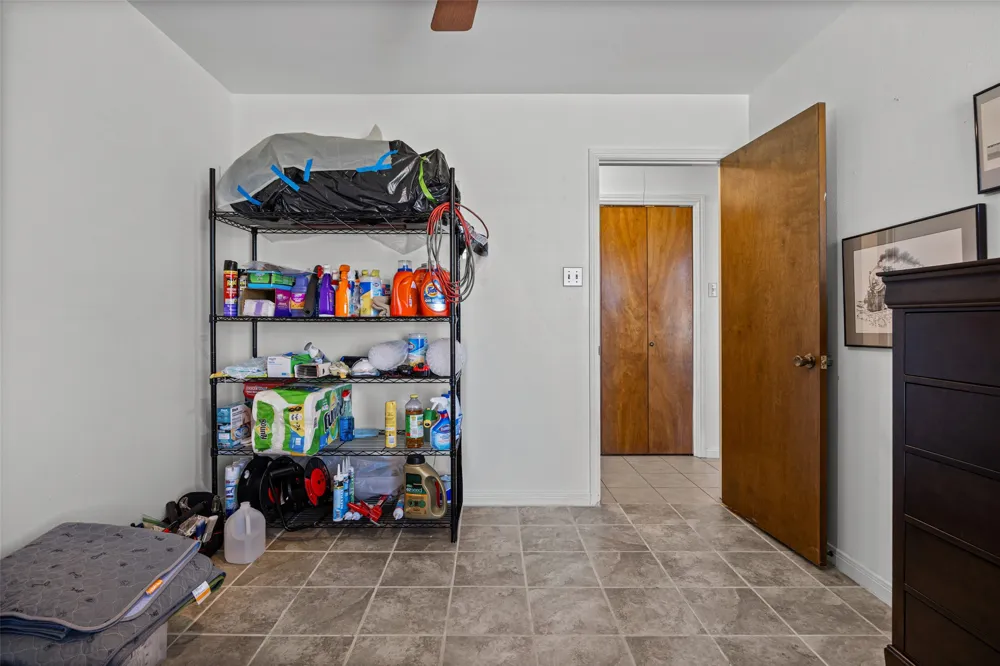 403 County View Road Lockhart, TX 78644