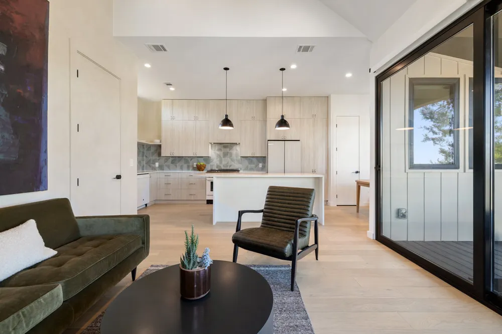 4707 Reyes Street #2 Austin, TX 78721
