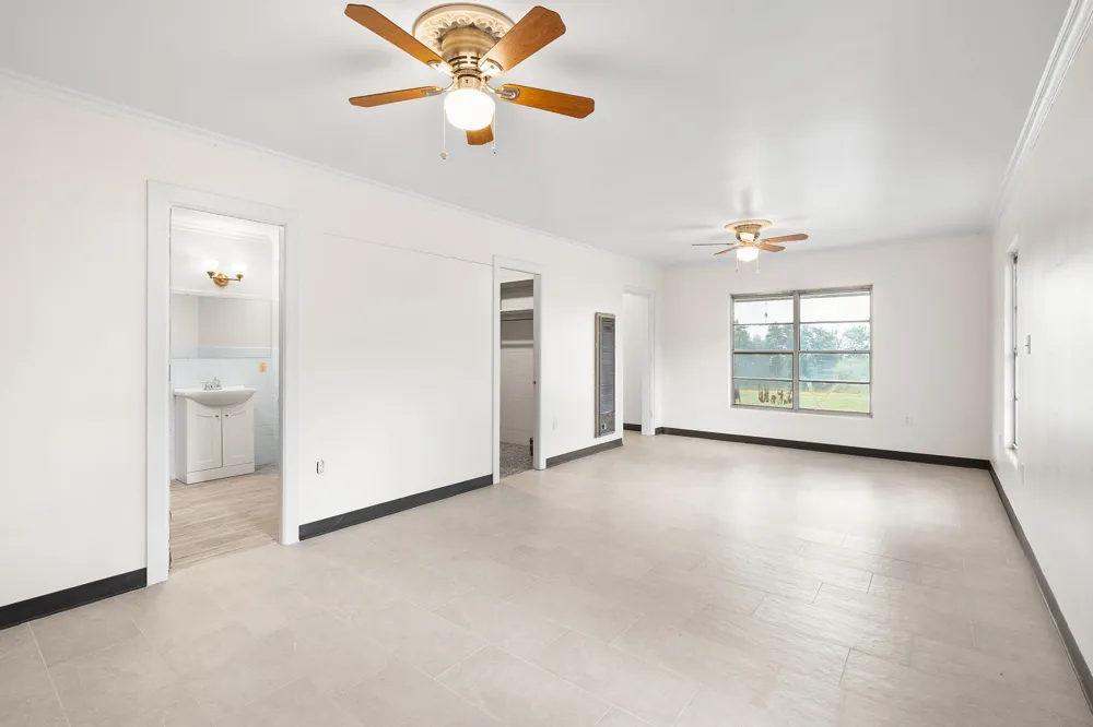 131 Blue Bird Lane Tow, TX 78672