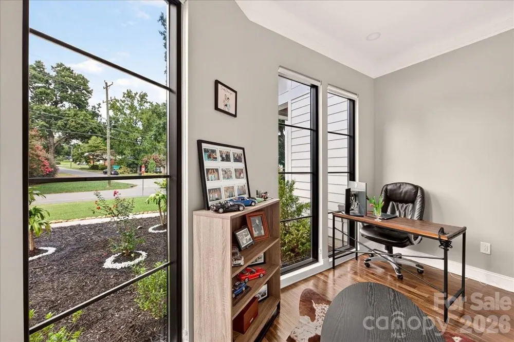 2200 Stratford Avenue Charlotte, NC 28205