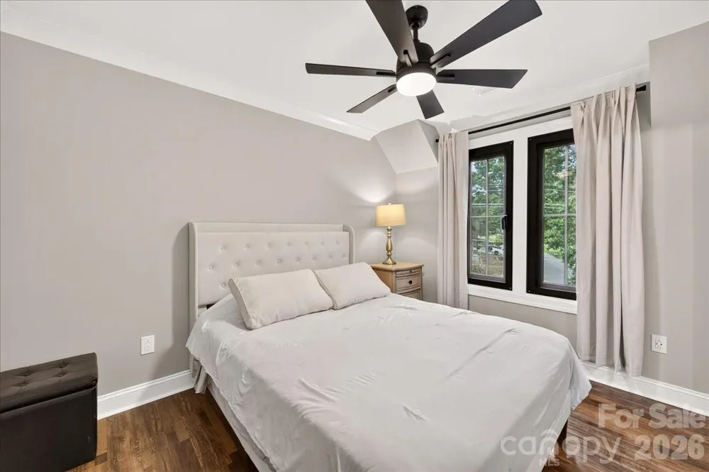 2200 Stratford Avenue Charlotte, NC 28205