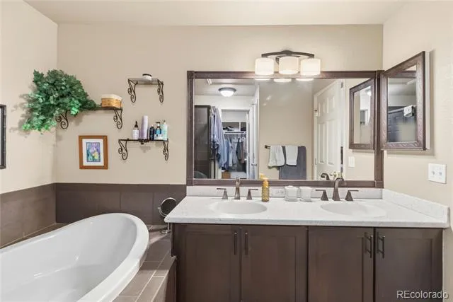 23981 Glenmoor Drive Parker, CO 80138