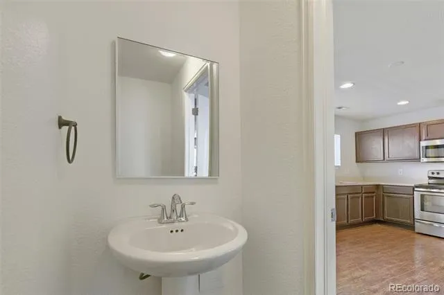 7855 S Kalispell Circle Englewood, CO 80112
