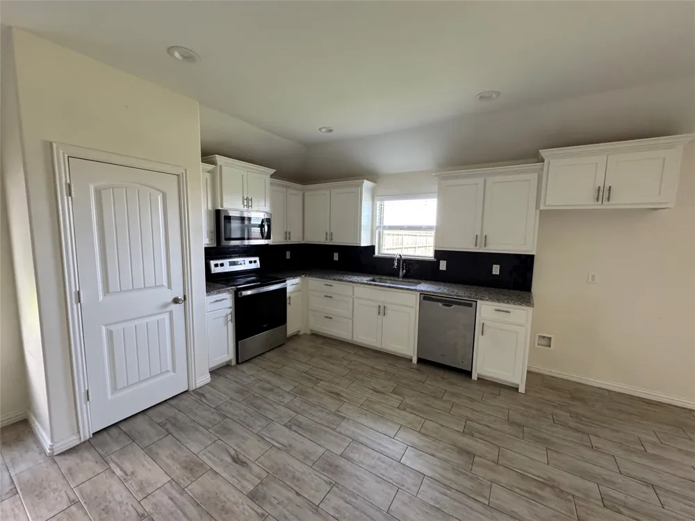 3409 Sandstone Drive Sherman, TX 75092