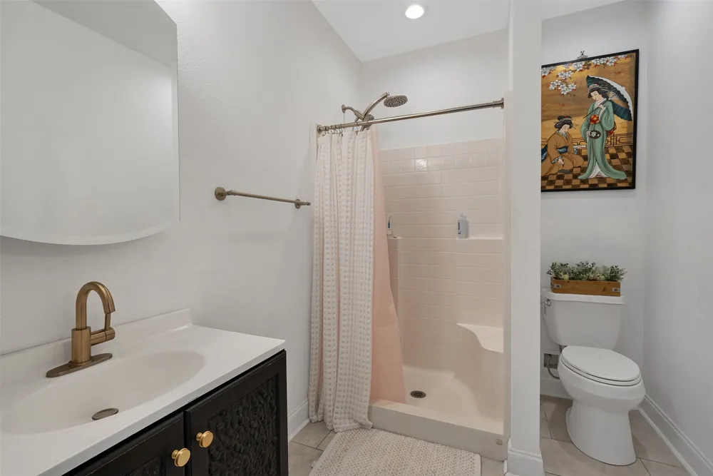 629 El Paso Bullard, TX 75757