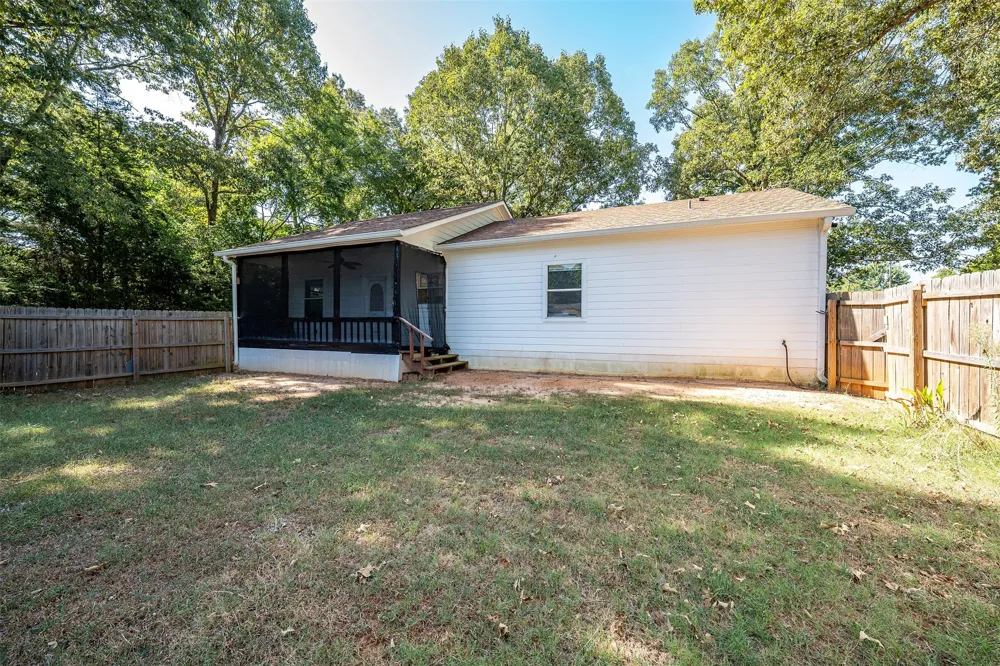 629 El Paso Bullard, TX 75757