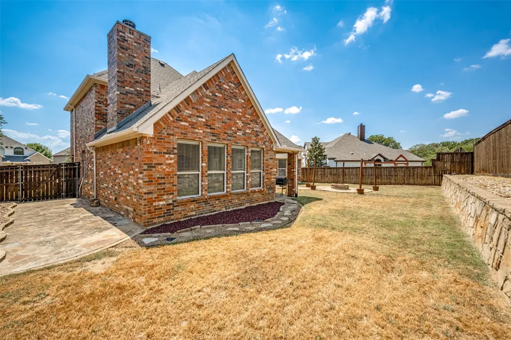 205 THISTLE Ridge Denton, TX 76210