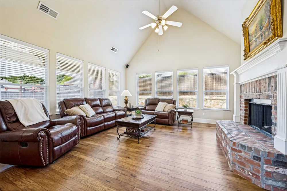 205 THISTLE Ridge Denton, TX 76210