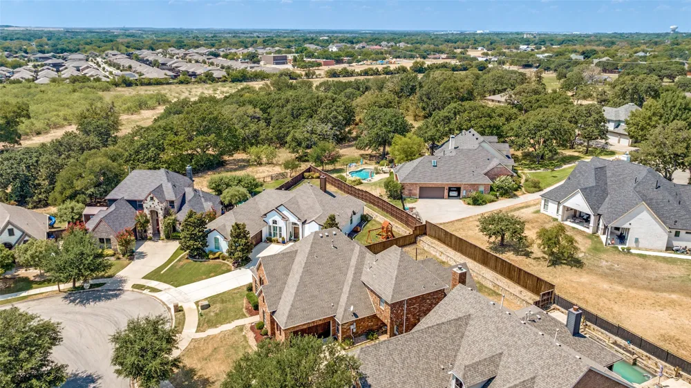 205 THISTLE Ridge Denton, TX 76210