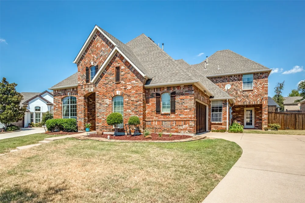 205 THISTLE Ridge Denton, TX 76210