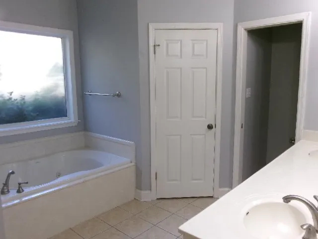 2425 Churchill Drive Bossier City, LA 71111