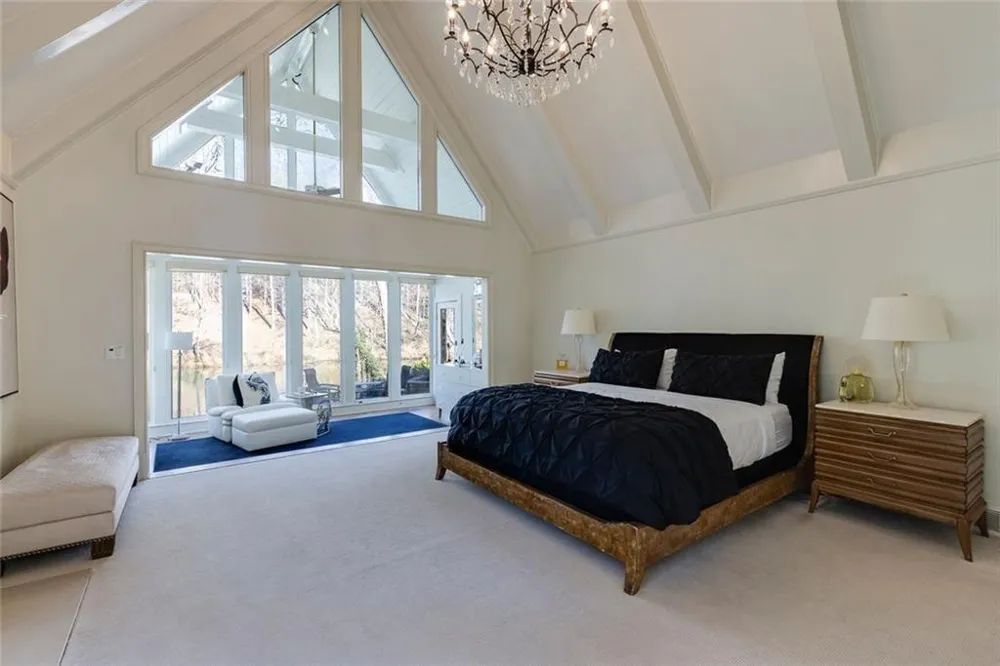 325 Riverhall Court Sandy Springs, GA 30350