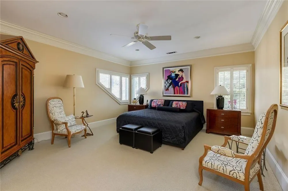 325 Riverhall Court Sandy Springs, GA 30350
