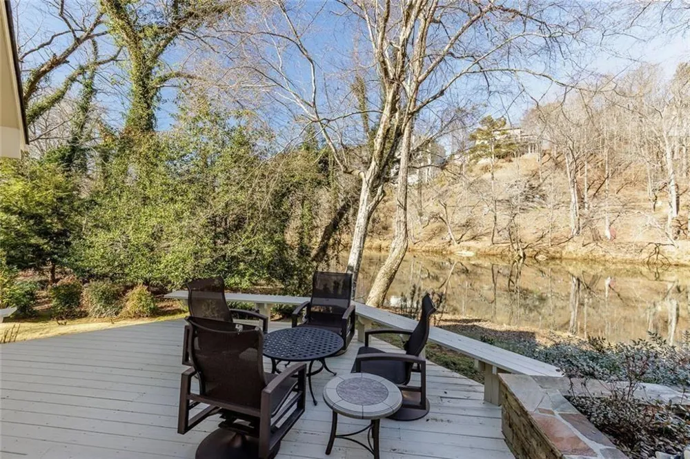 325 Riverhall Court Sandy Springs, GA 30350