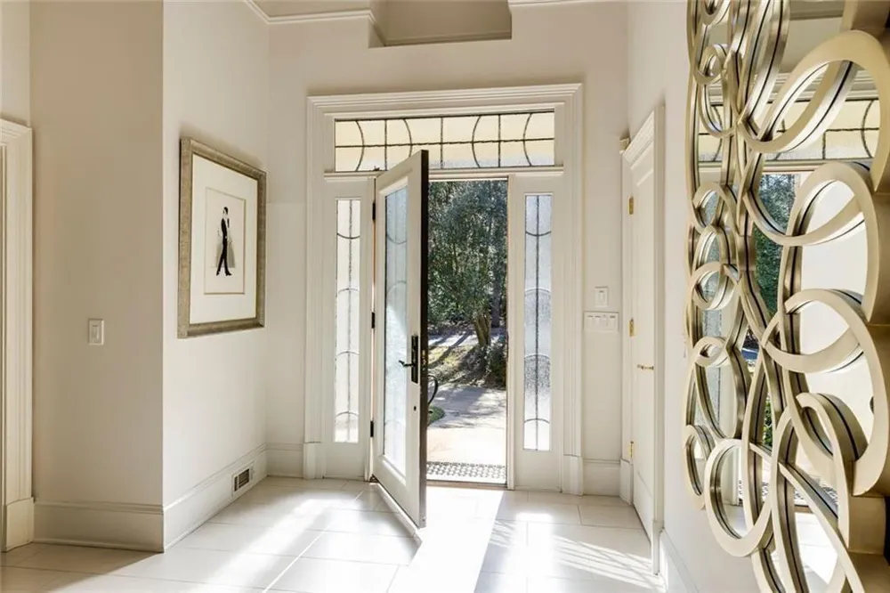 325 Riverhall Court Sandy Springs, GA 30350