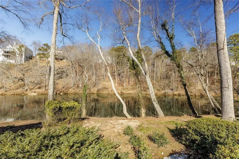 325 Riverhall Court Sandy Springs, GA 30350