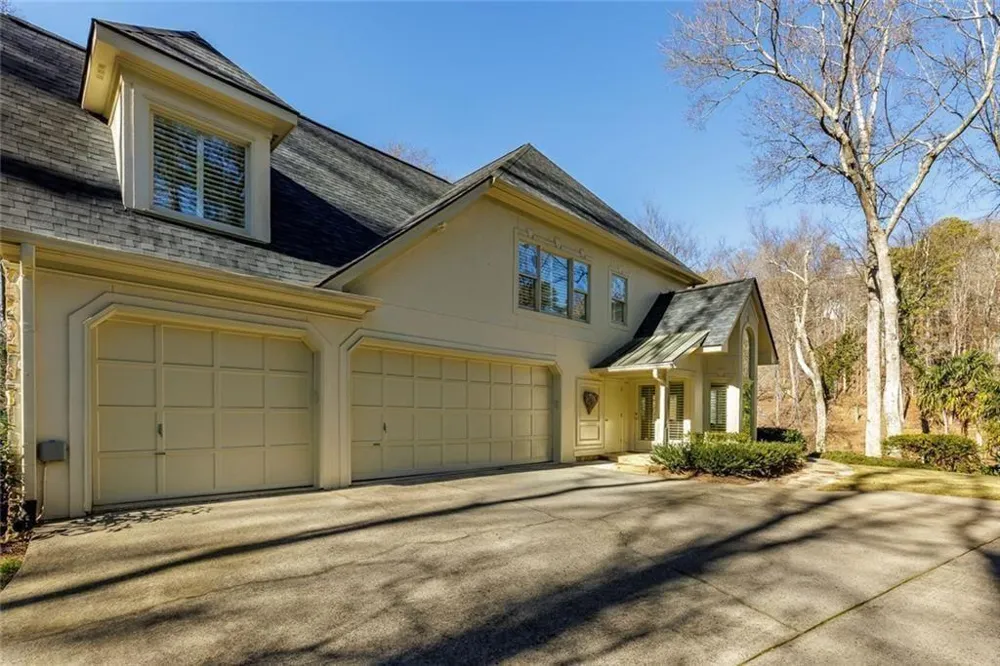 325 Riverhall Court Sandy Springs, GA 30350