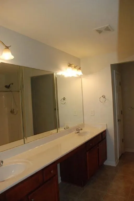5720 Weddington Drive Cumming, GA 30040