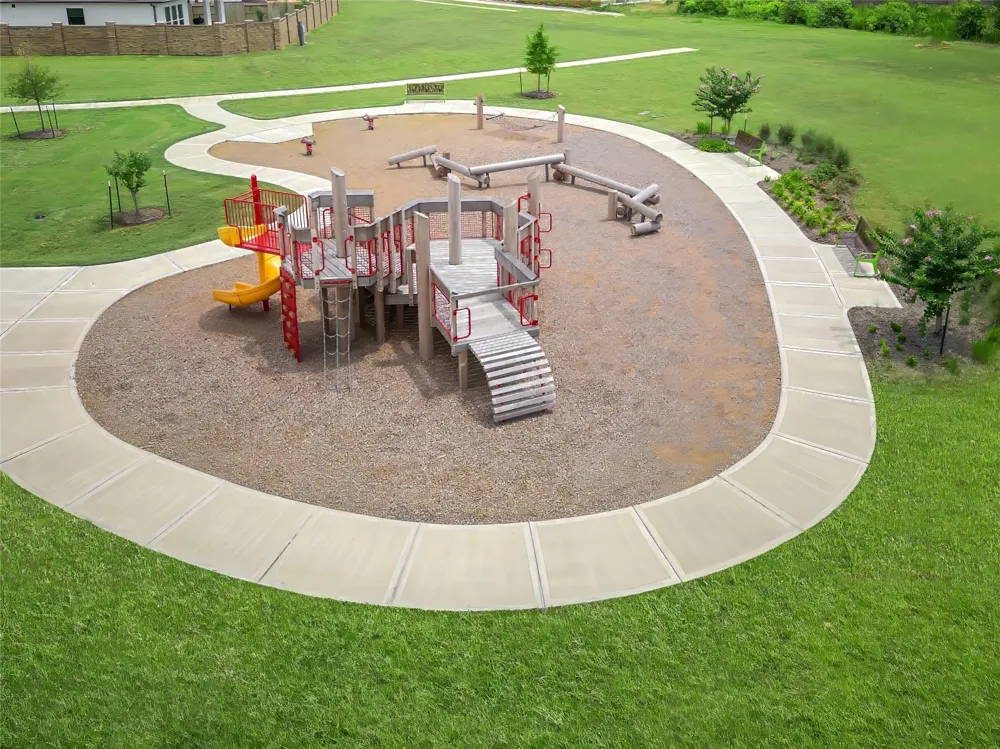2327 Garden Arbor Tomball, TX 77375