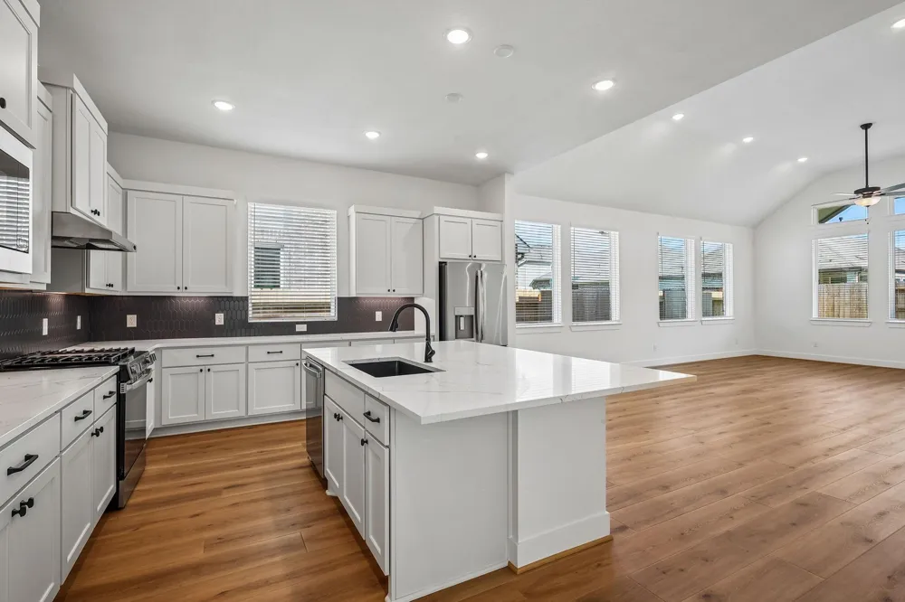 2327 Garden Arbor Tomball, TX 77375