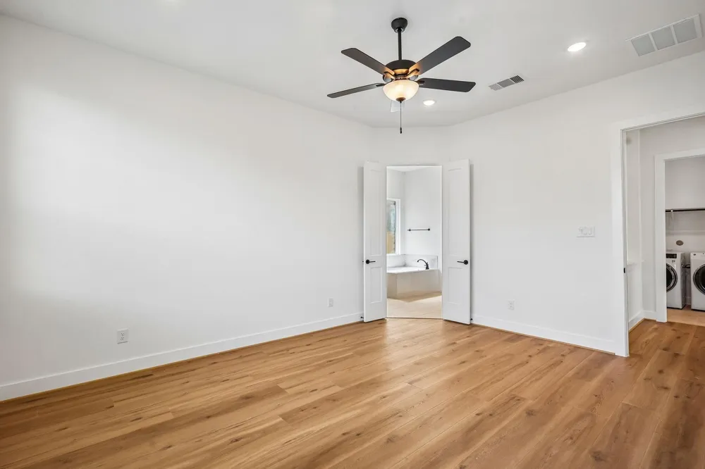 2327 Garden Arbor Tomball, TX 77375