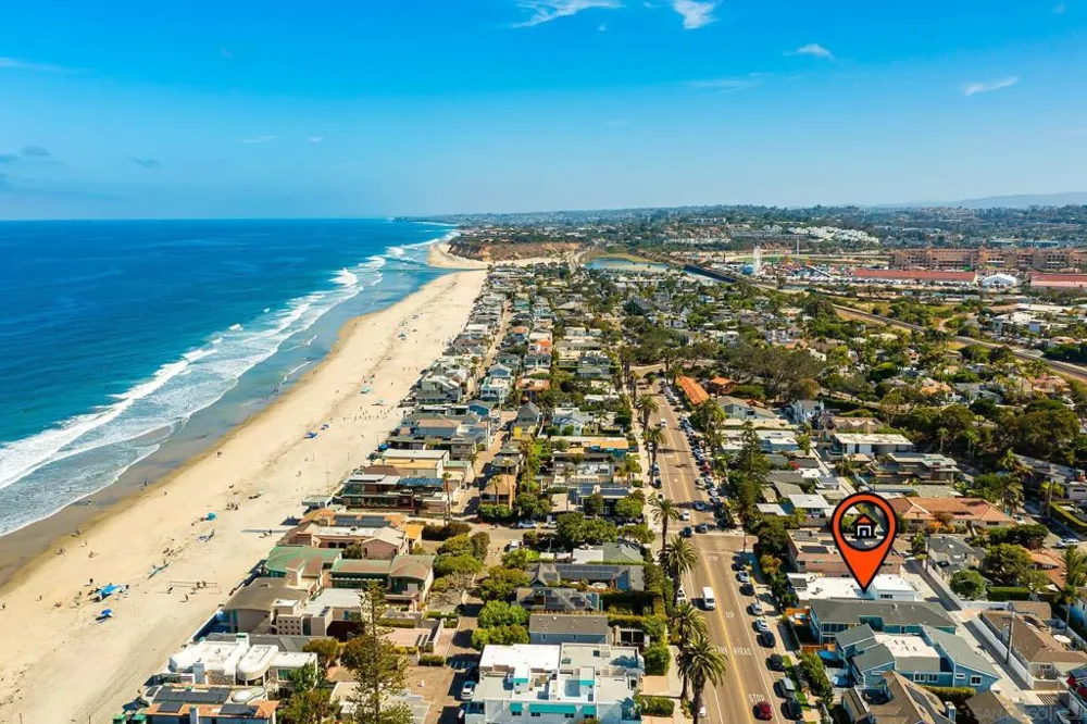1943 Coast Del Mar, CA 92014