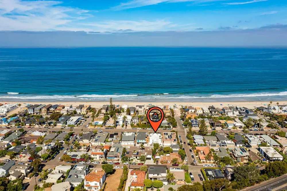 1943 Coast Del Mar, CA 92014