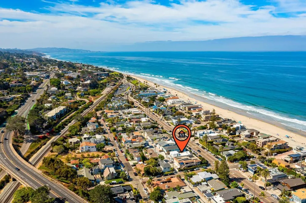 1943 Coast Del Mar, CA 92014