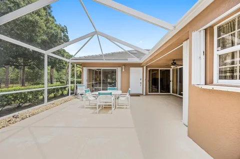1242 NW Sun Terrace Circle #12A
