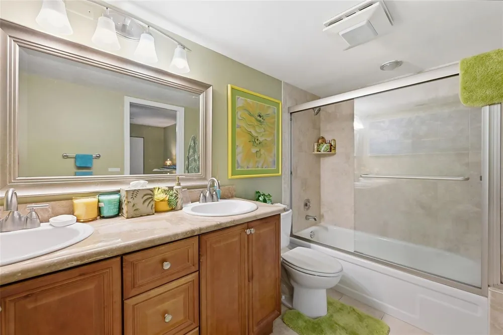 3003 Portofino Isle #B2 Coconut Creek, FL 33066