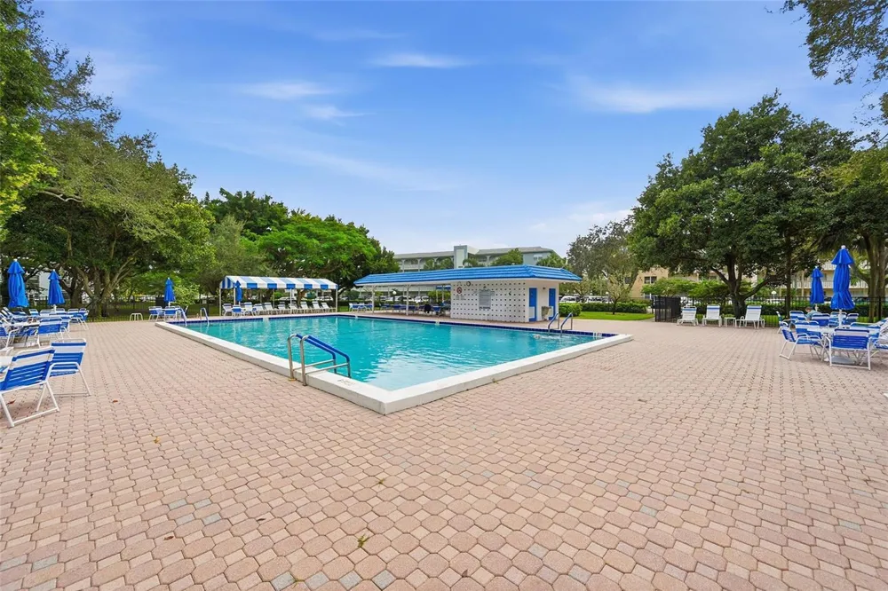 3003 Portofino Isle #B2 Coconut Creek, FL 33066