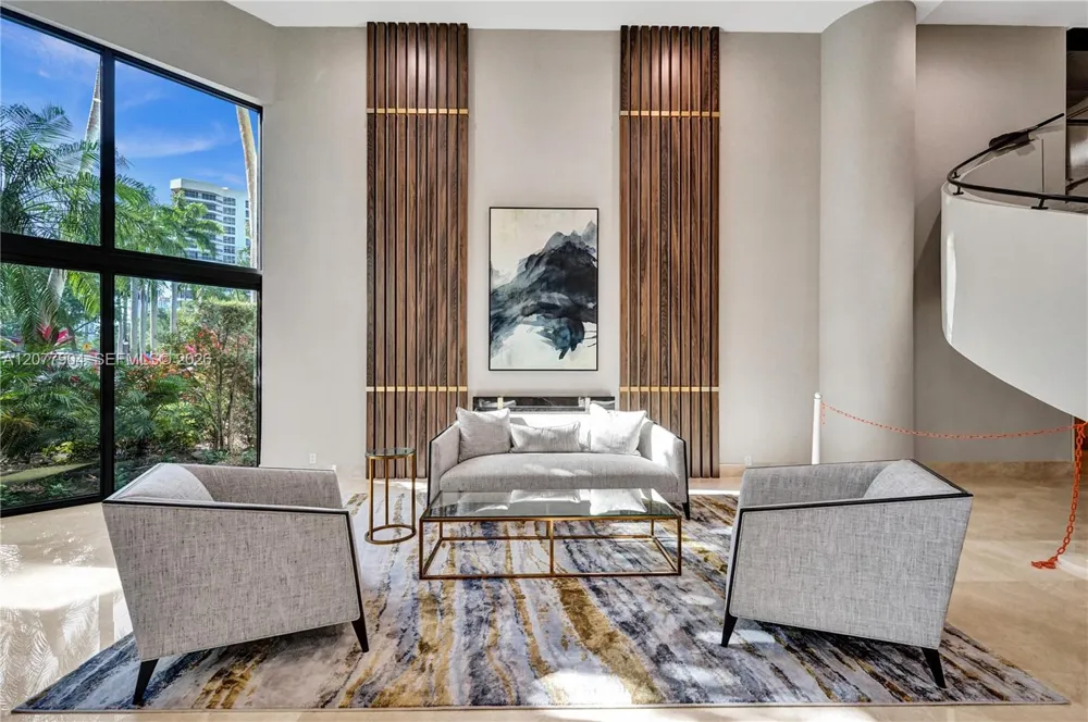 3500 MYSTIC POINTE DR #2202 Aventura, FL 33180