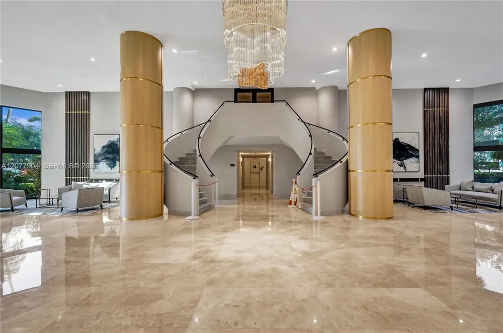 3500 MYSTIC POINTE DR #2202 Aventura, FL 33180
