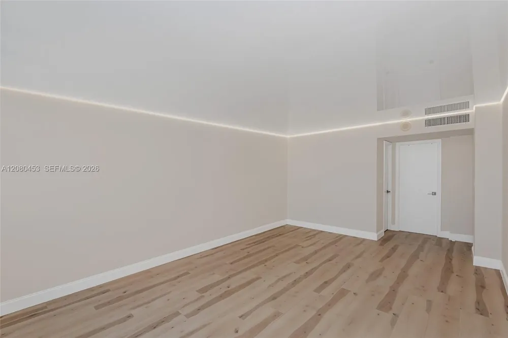 1904 S Ocean Dr #1807 Hallandale Beach, FL 33009