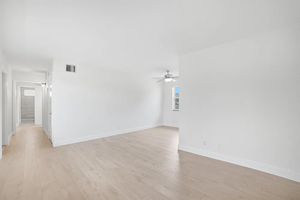 1649 SE 4th Street #B3 Deerfield Beach, FL 33441