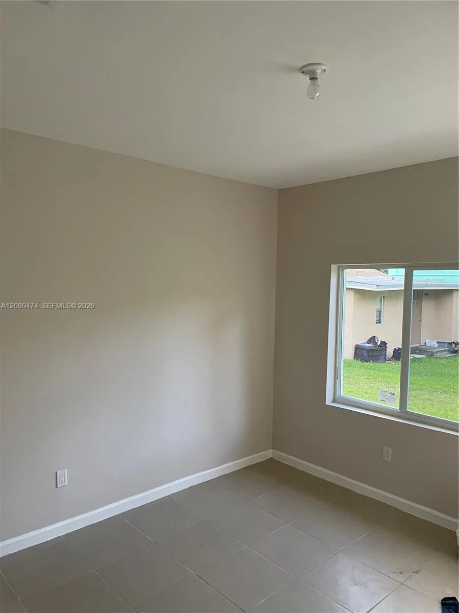 8321 NE Miami Ct #4 Miami, FL 33138