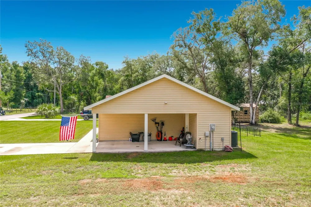 5870 SE 171ST COURT Ocklawaha, FL 32179