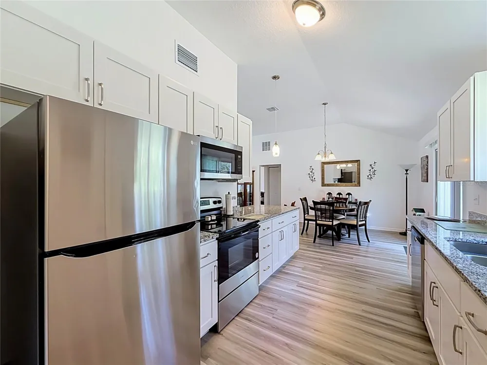 5870 SE 171ST COURT Ocklawaha, FL 32179