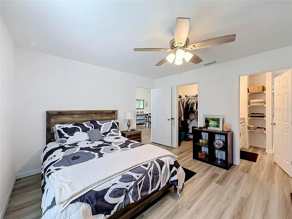 5870 SE 171ST COURT Ocklawaha, FL 32179