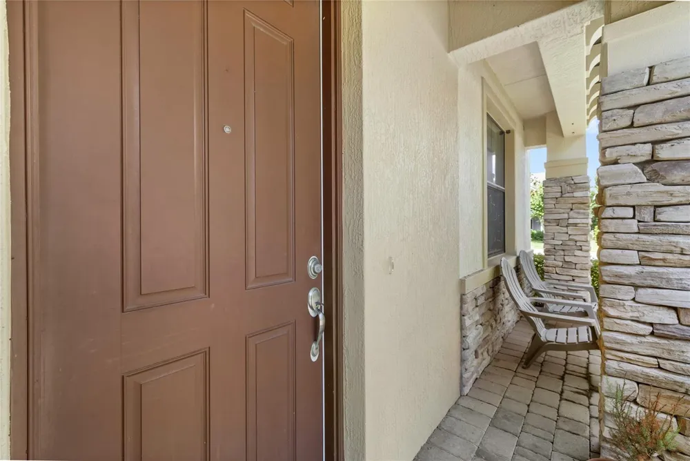 10155 EAGLE CREEK CENTER BOULEVARD Orlando, FL 32832